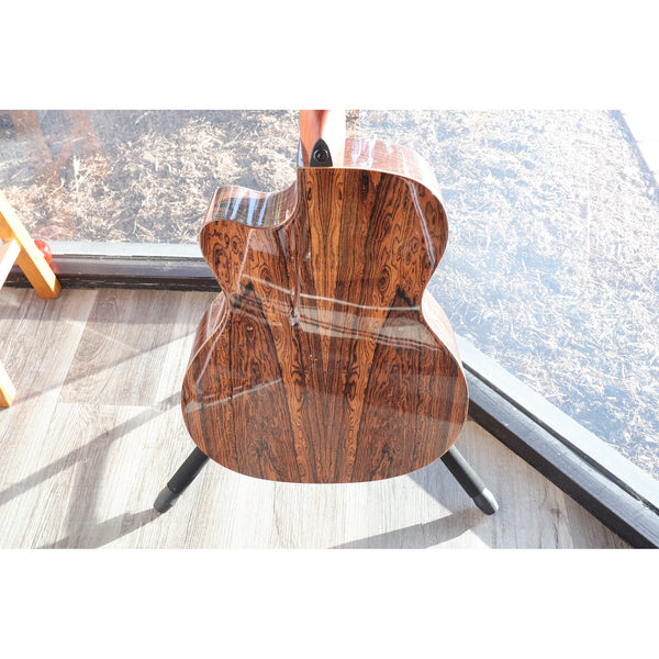 Lag Smart Guitar Hyvibe 30 Auditorium Cutaway Gloss at ECG Music - back grain i