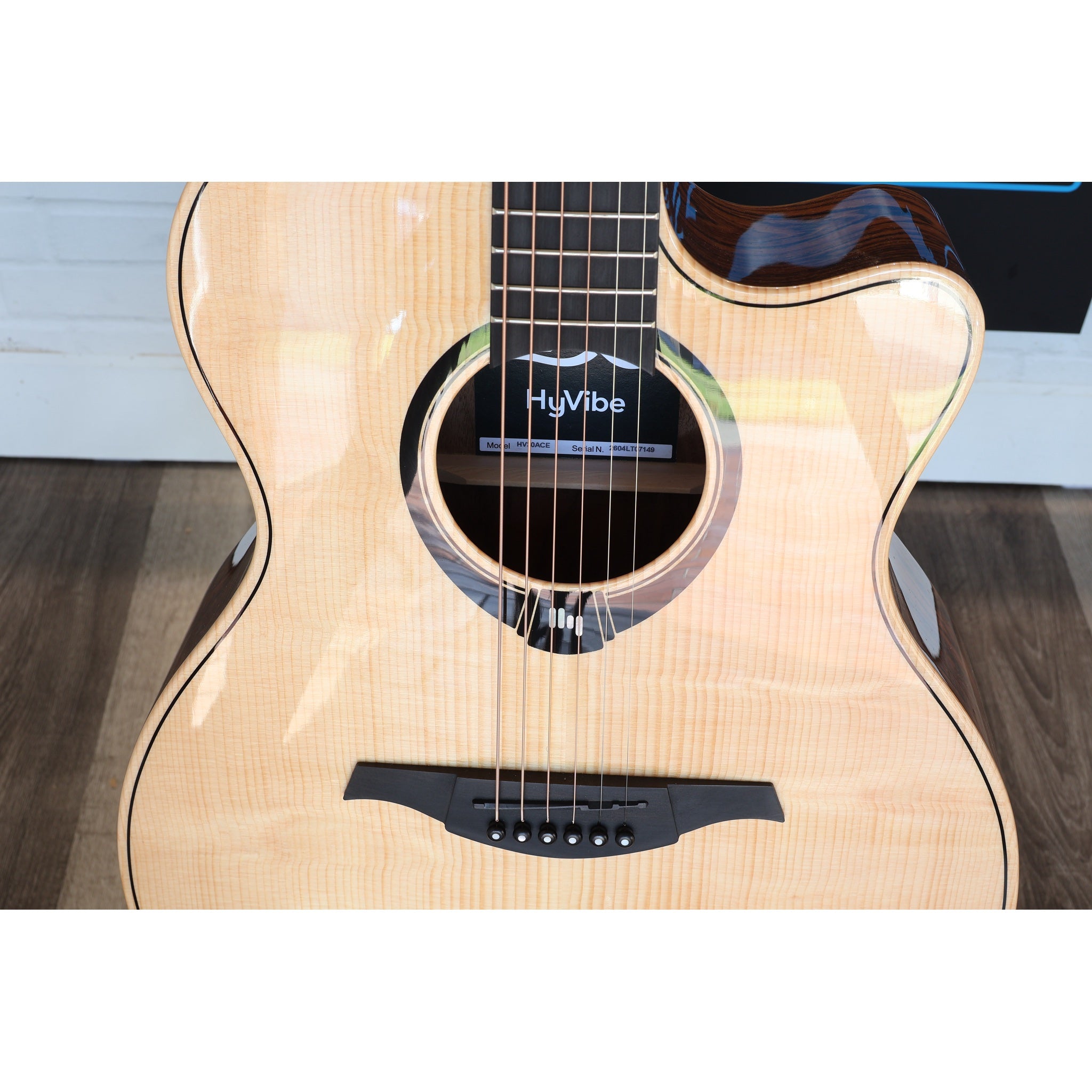 Lag Smart Guitar Hyvibe 30 Auditorium Cutaway Gloss at ECG Music...bridge and top