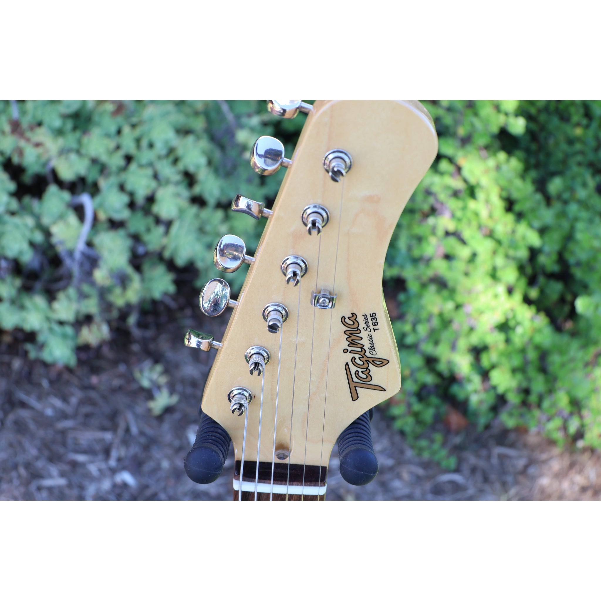 Tagima T-635 Classic LS Black Electric Guitar with Lace Sensor Pickups