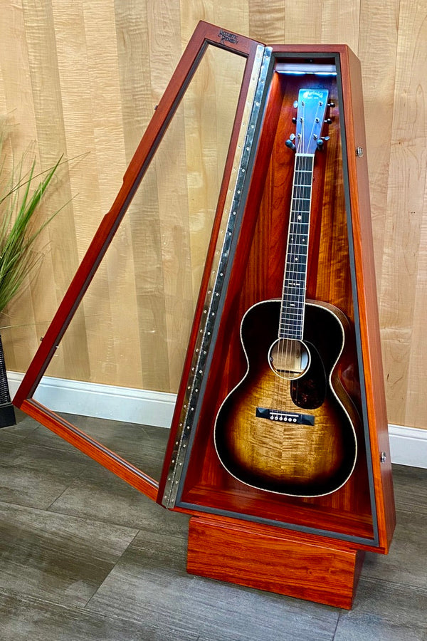 ClimaStand Triangle Humidor with Base - African Paduk