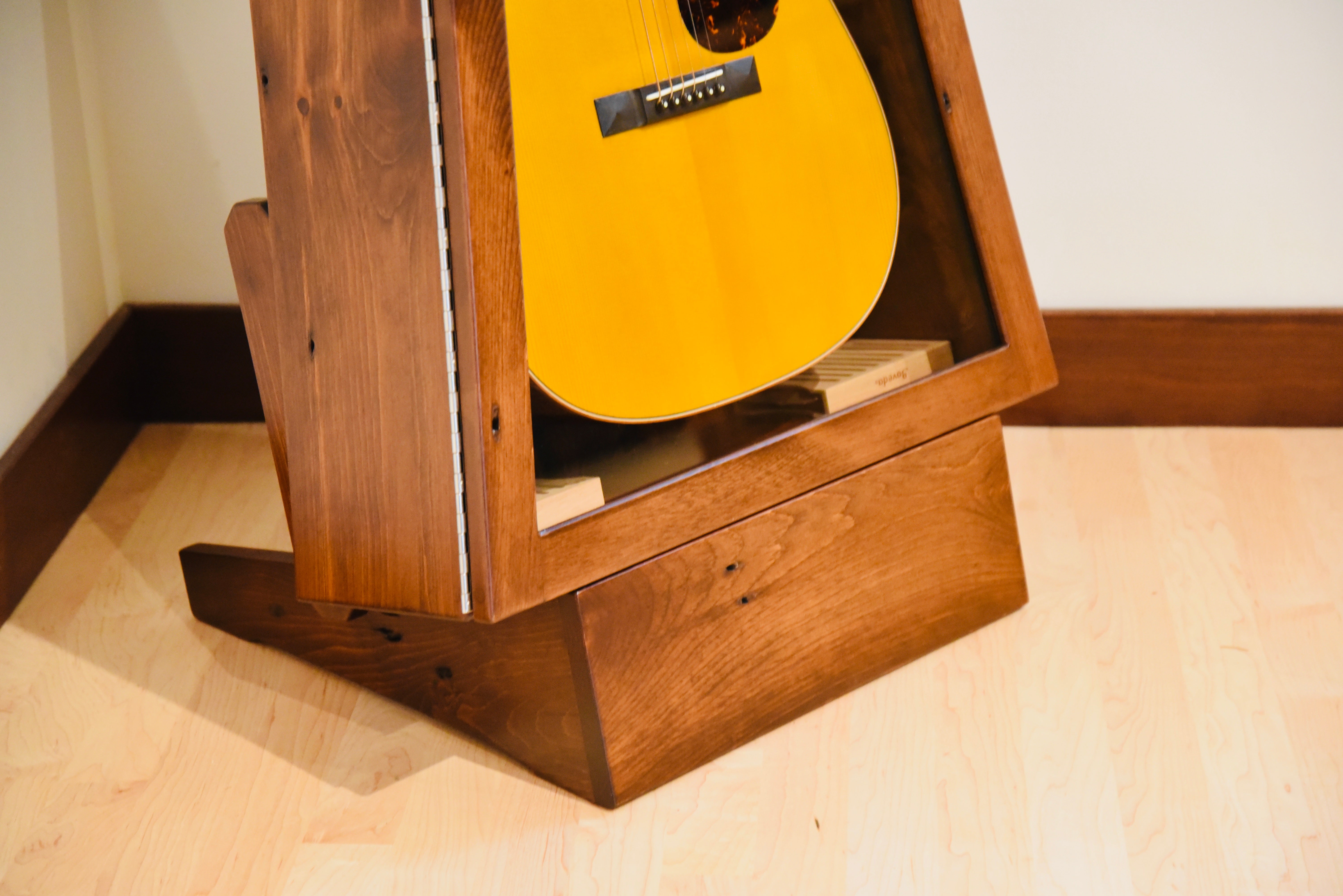 ClimaStand Triangle Humidor with Base - 300 Year Old Reclaimed Wood with Boston Stain