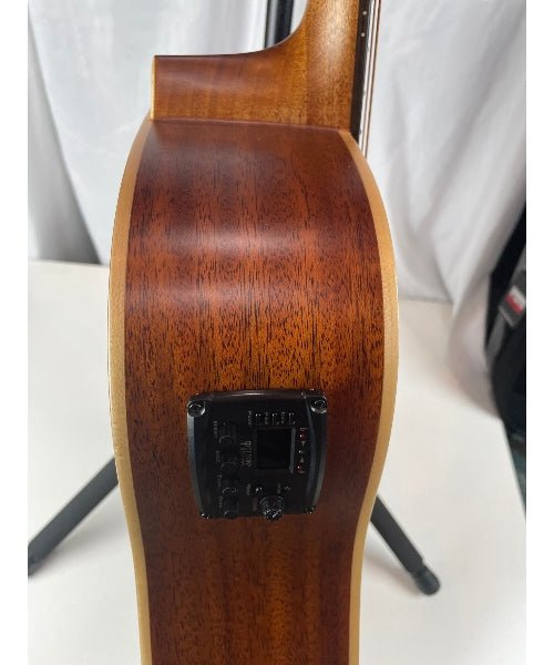 Teton STS105CENT Acoustic Electric Guitar Cutaway With Teton Blackboard Electronics - Solid Cedar Top - El Cajon Guitars and Music