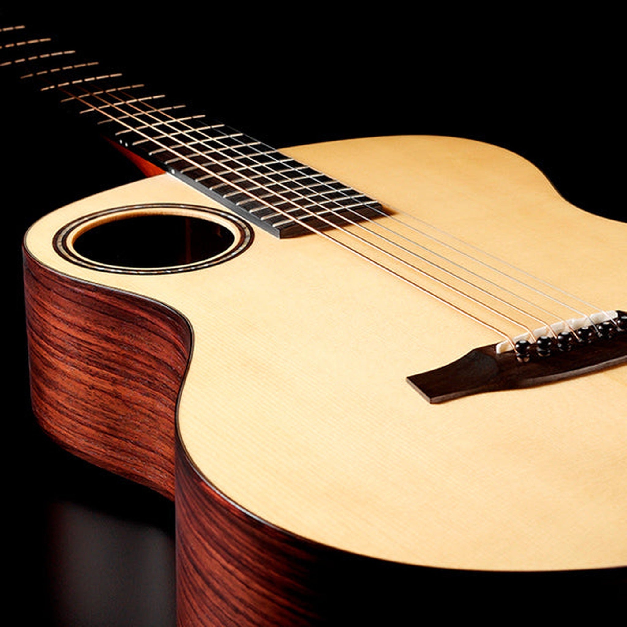 Walden B1E Baritone offset soundhole