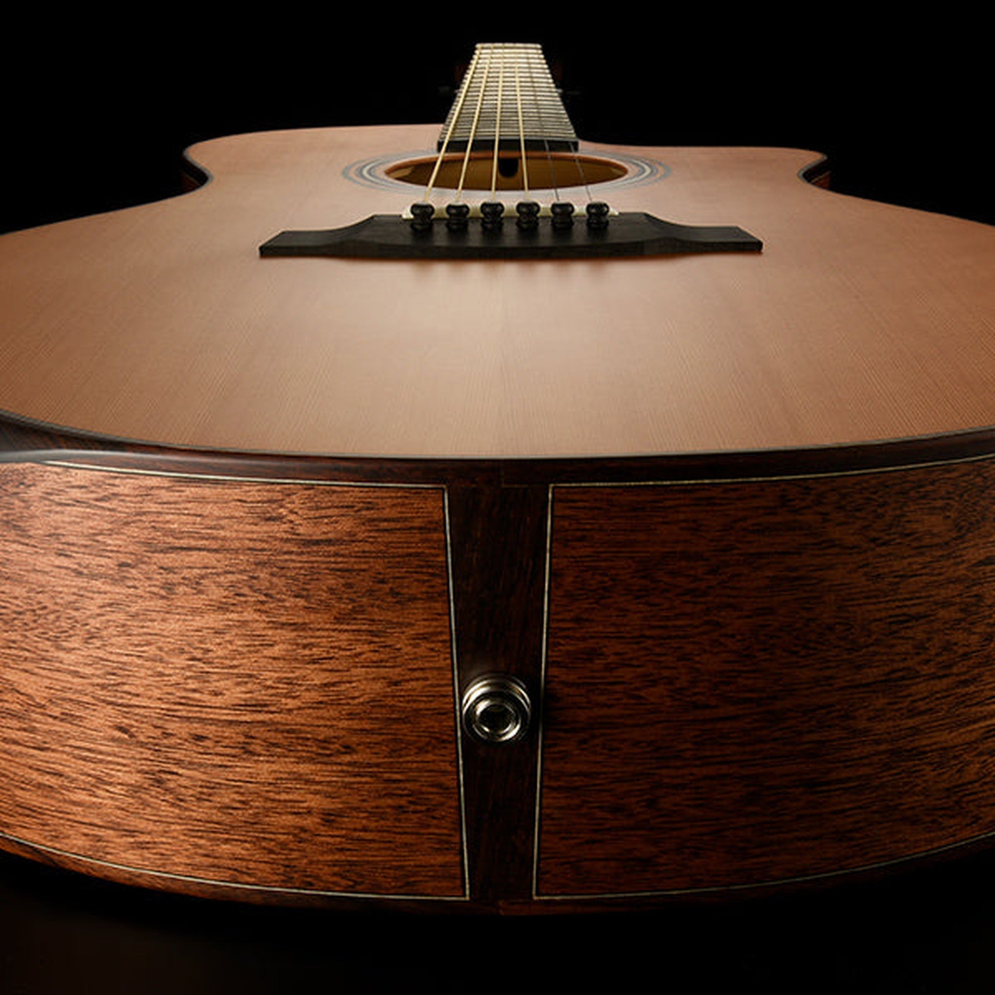 Walden G2070RCE SupraNatura 2000 acoustic-electric guitar