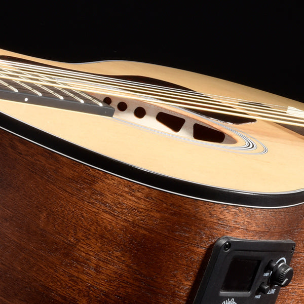 Walden G550RCEL Natura 500 left-handed acoustic-electric guitar