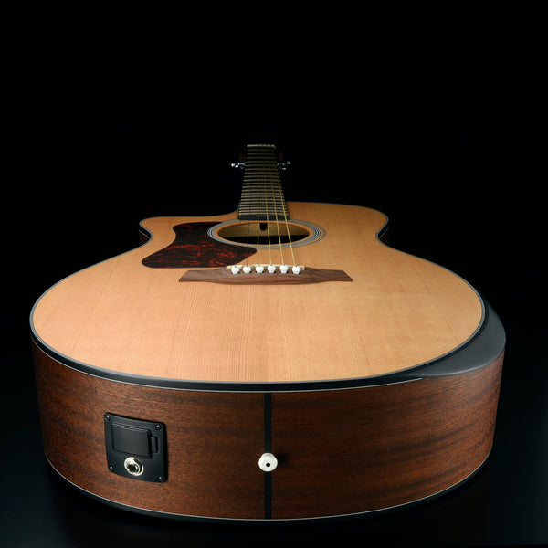 Walden G550RCEL Natura 500 left-handed acoustic-electric guitar